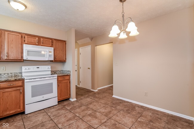 Photo - 7727 Maradona Dr S