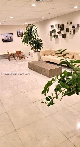 Photo - 1035 West Ave Unit PH08