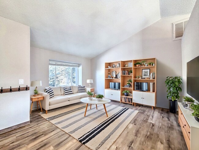 Photo - 8240 Lythrum Dr