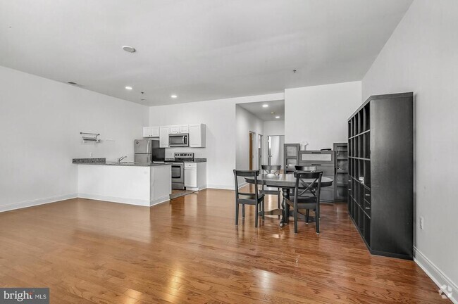 Building Photo - 1001-13 Chestnut St Unit 1003W Rental
