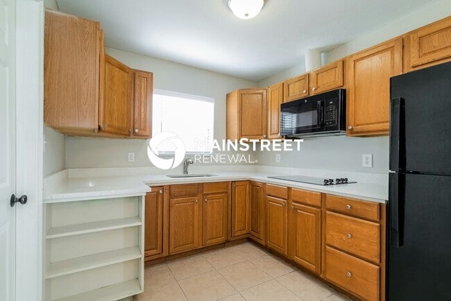 4 Bedroom Pet-Friendly Home in St. Cloud, FL with Main Street Renewal