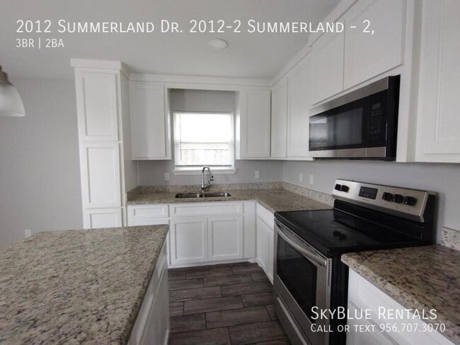Photo - 2012 Summerland Ln Unit 2,
