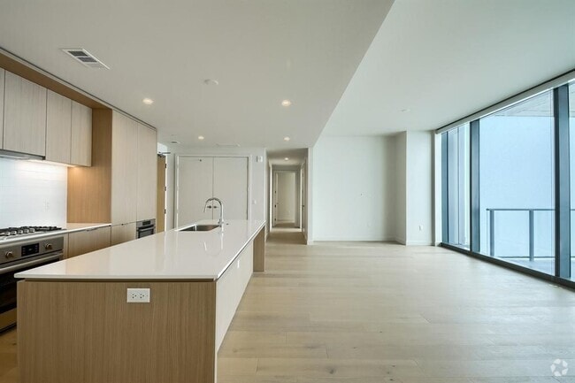 Building Photo - 44 East Ave Unit 3905 Rental