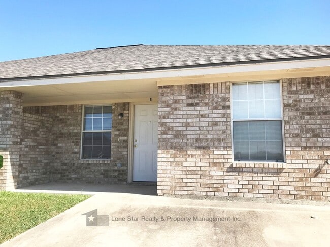 Photo - 3602 Littleleaf Dr Unit Apt B
