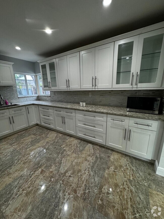 Building Photo - 1041 NE 178th Terrace Rental