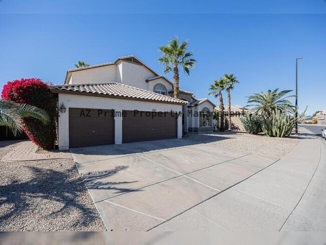 Photo - 1767 W Redfield Rd