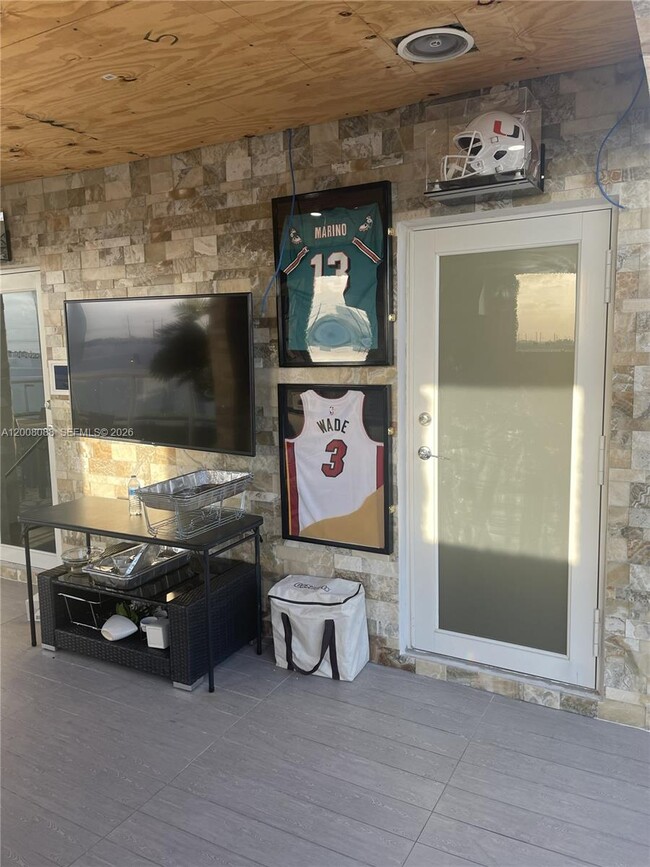 Photo - 10331 NW 64th Ln