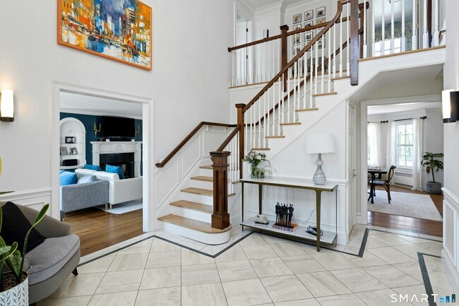Photo - 40 Willowmere Cir