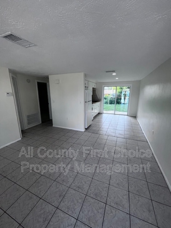 Photo - 6122 Indiana Ave Condo