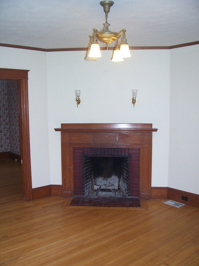 Photo - 53 Keswick Rd