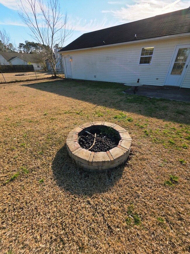 Photo - 4 Bedroom 2 BA Horse Creek Farms