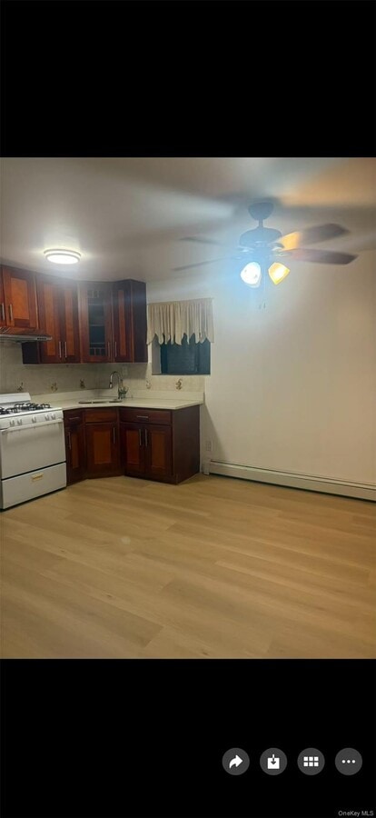 Photo - 43-55 159th St