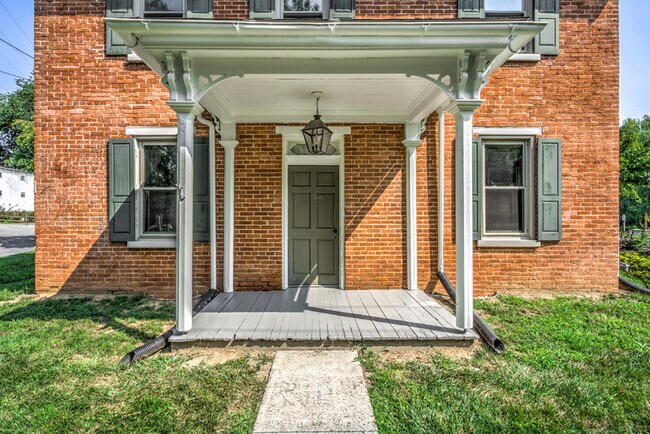 Photo - 2555 Old Philadelphia Pike