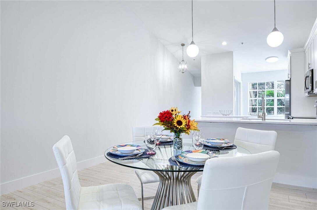 Photo - 13030 Amberley Ct Unit 411