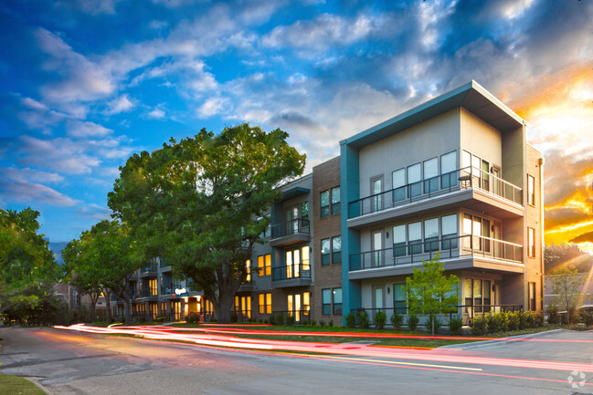 Building Photo - Magnolia at Inwood Village Rental