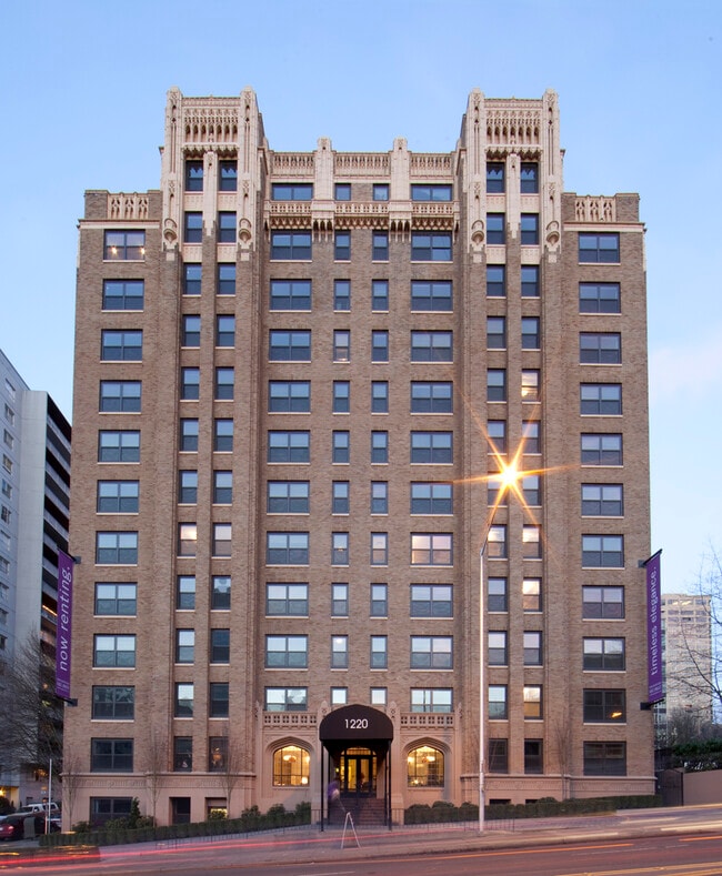 Building Photo 2 - The Marlborough