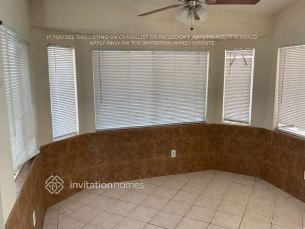 10504 W Griswold Rd