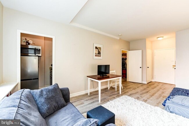 Photo - 1021 Arlington Blvd Unit 314