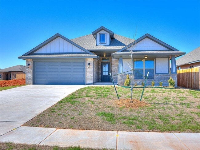 Photo - 513 Grand Sycamore Dr House