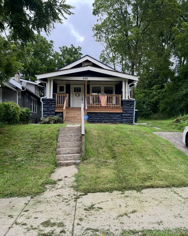 Building Photo - 4125 Olive St