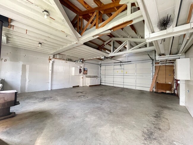 Photo - Northside 3 Bedroom Fenced with Huge Shop