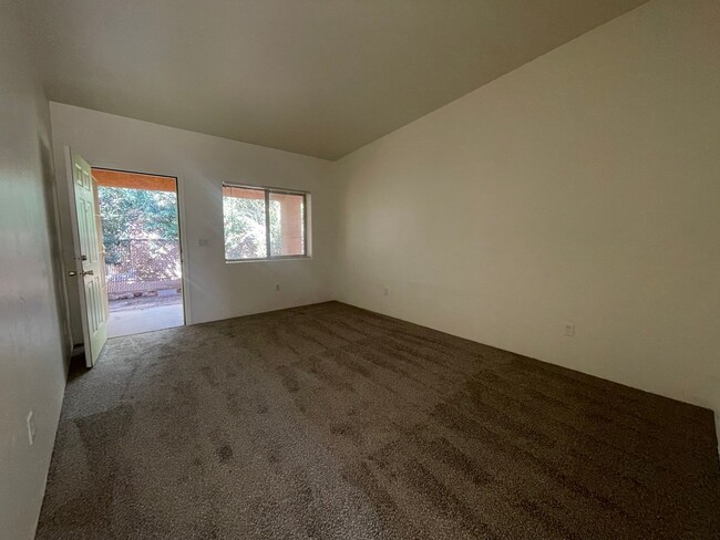 Photo - 3669 S Camino Seco Unidad 2