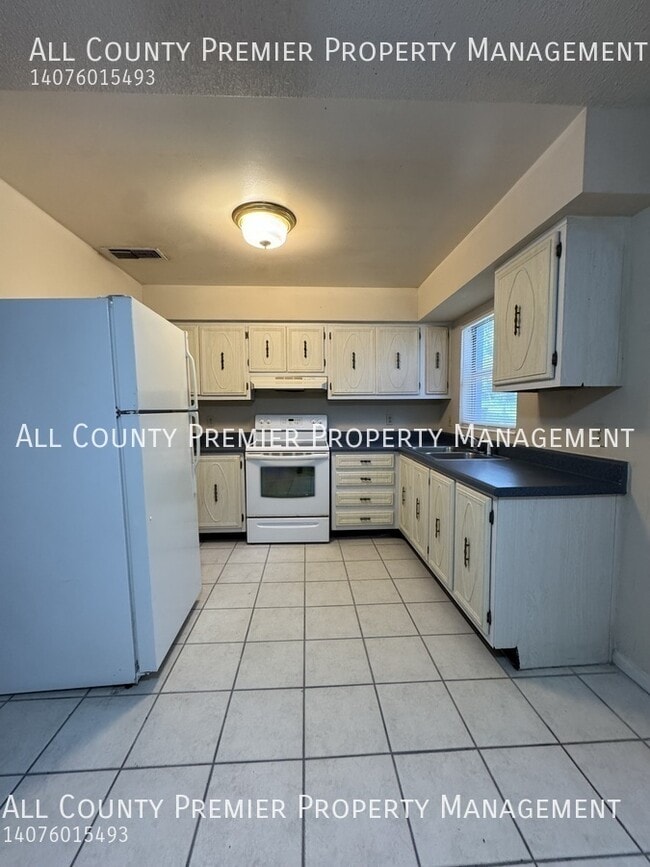Photo - 6400 Swallow Hill Dr