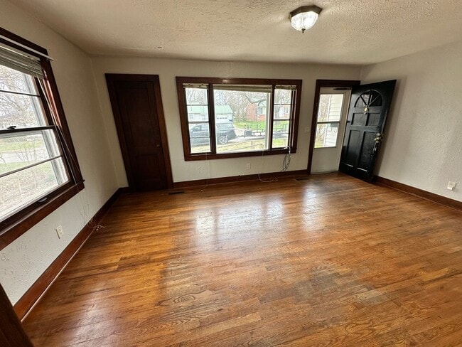 Photo - 2 Bed 1 Bath House in Murray