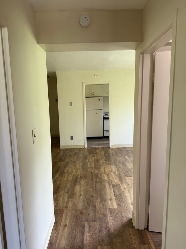 Photo - 280 Boyd Dr Unit 5