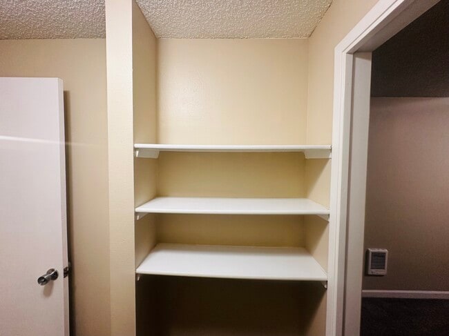 Forest Park Court Apartments Spokane WA ForRent com Forest Park Court Apartments Spokane WA ForRent com