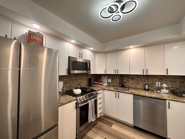 Photo - 3800 S Ocean Dr Condo Unit 1808