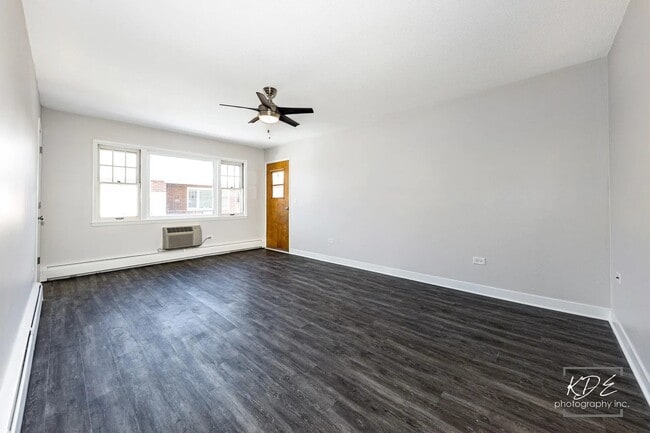 133 W Franklin #3