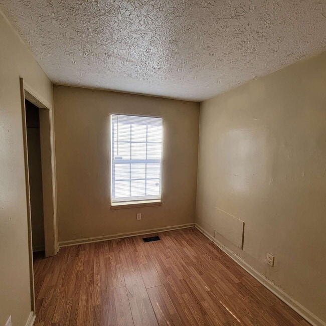 Photo - East side 4 Bedroom