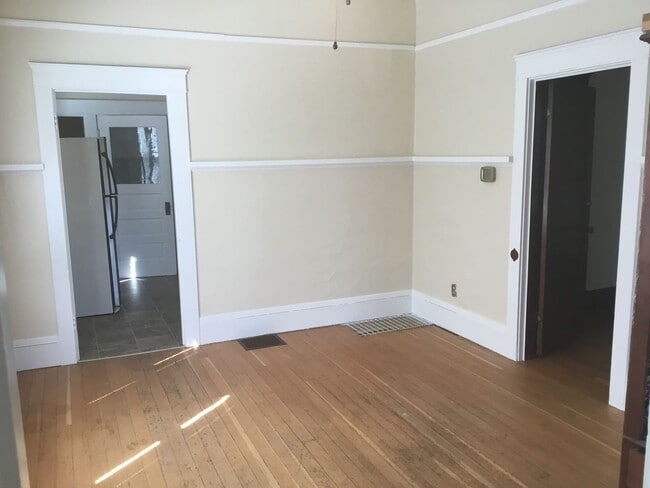 Photo - NW District Gem