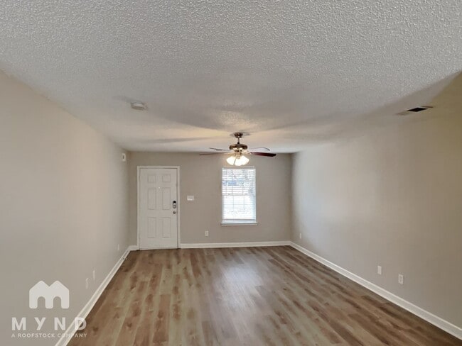 Photo - 2006 Harrison Park Dr