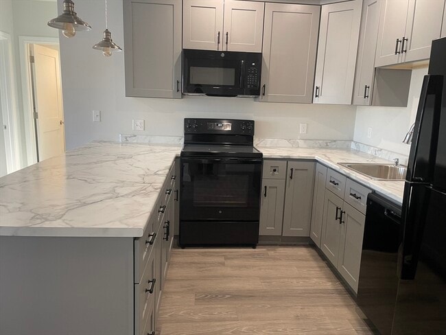 Photo - 16 Wendell St Unit 6