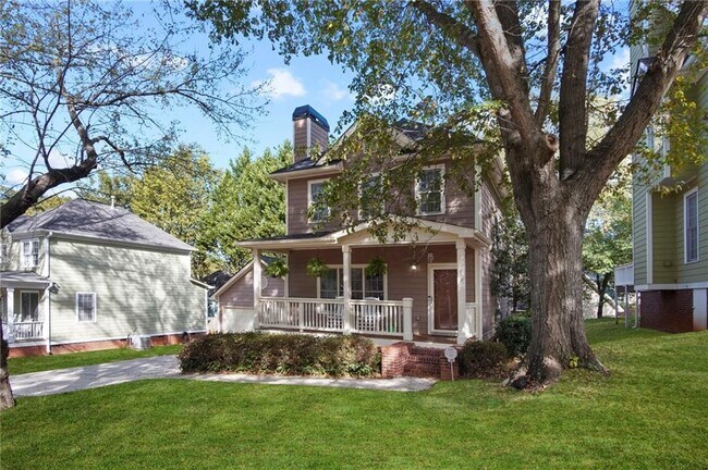Photo - 109 Bowen Cir SW