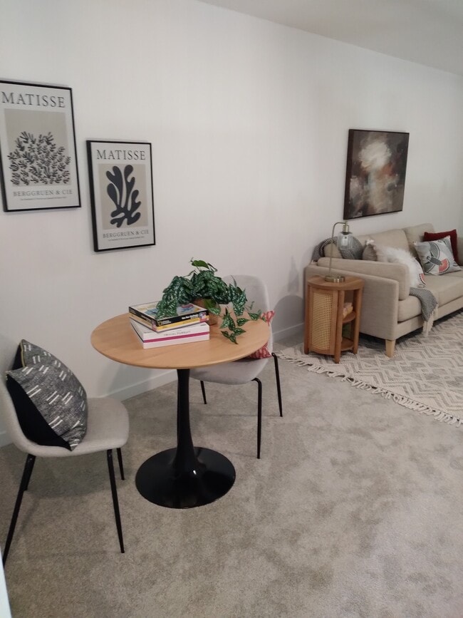 Photo - 2725 Pond Dr