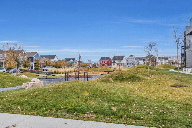 Photo - 6356 Birch Run Rd