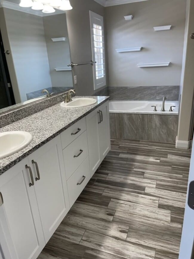 Photo - 3 Bedroom Home Near Gubler Park With Community Pool