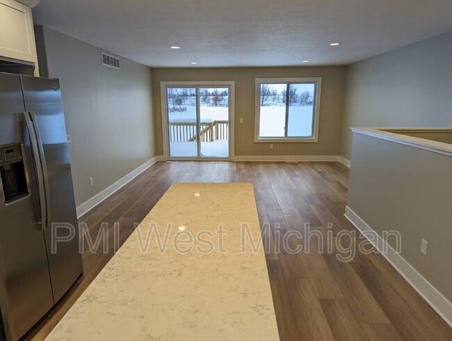 Photo - 30 Ransom St