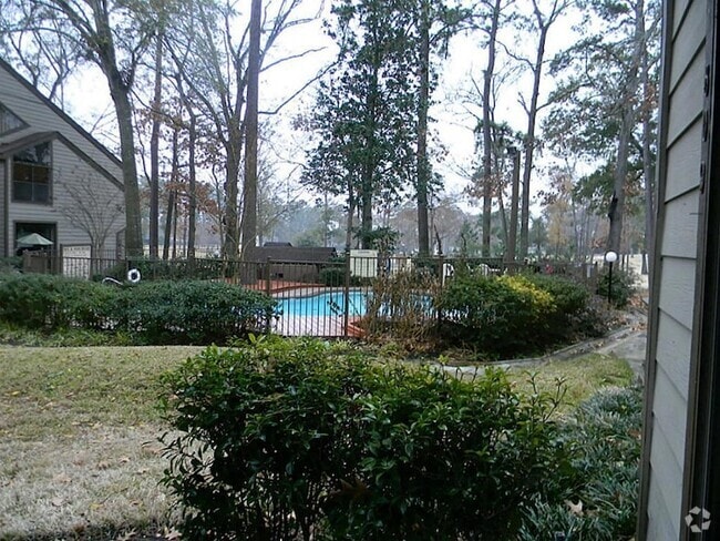 Building Photo - 12900 Walden Rd Unit 809H Rental