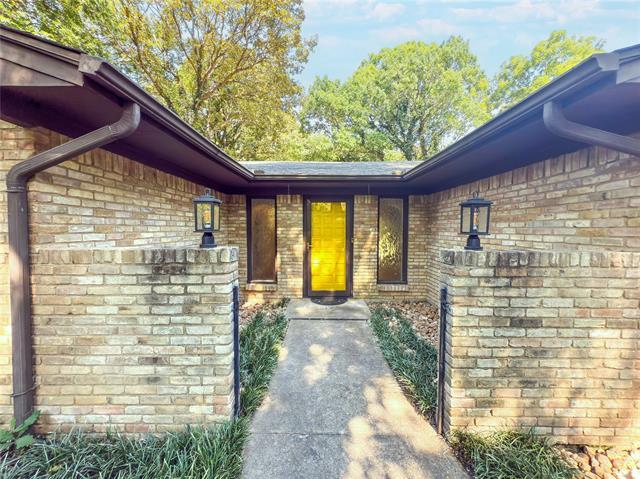 Photo - 1310 Bow Creek Dr