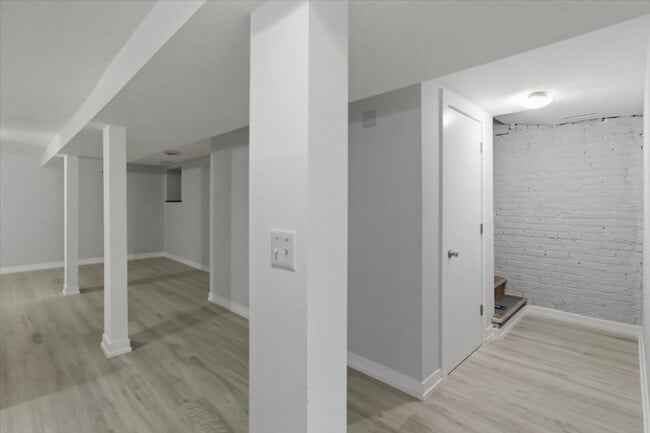 Photo - 910 W Gunnison St Unit G