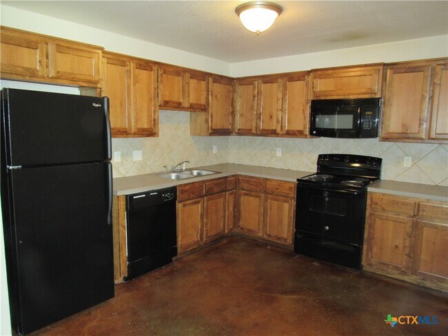 Photo - 2906 Starlight Dr