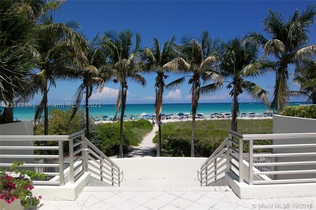 Photo - 5161 Collins Ave Unit 210