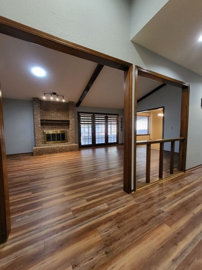 Photo - (3) Bed/(2) Bath w/ Storm Shelter! Pets Negotiable!