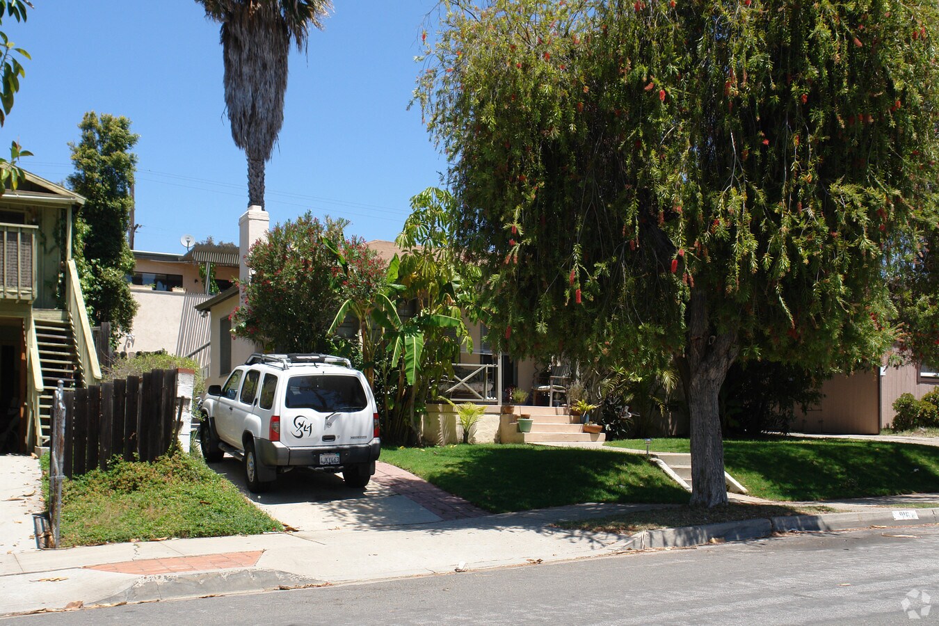 Photo - 814-816 Sapphire St