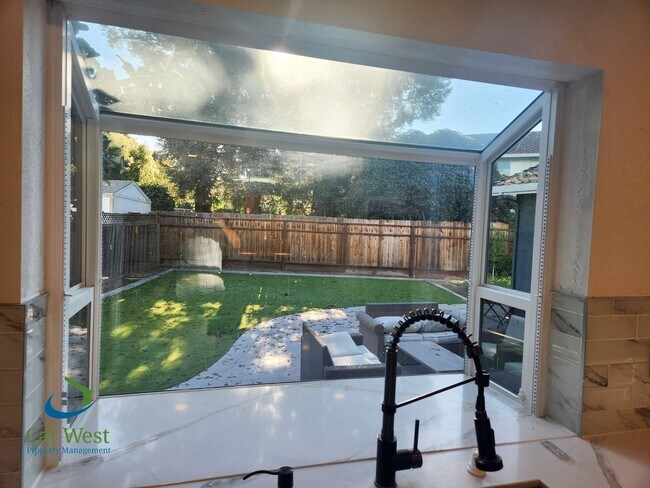Photo - $4995 - Beautiful & Modern 4Br/3Ba Gilroy Home
