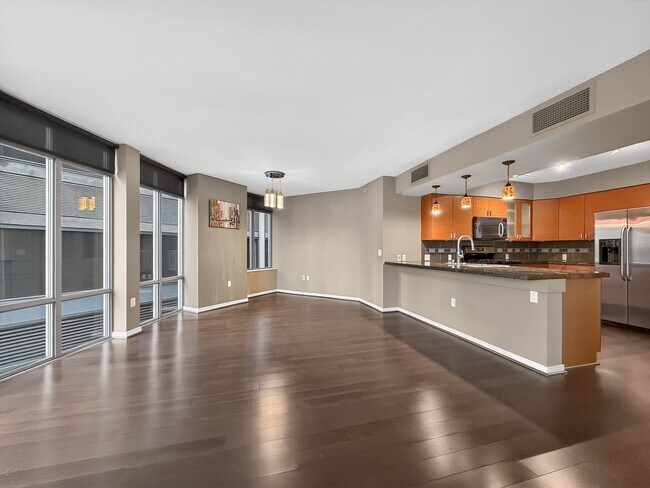 Photo - 819 Virginia St